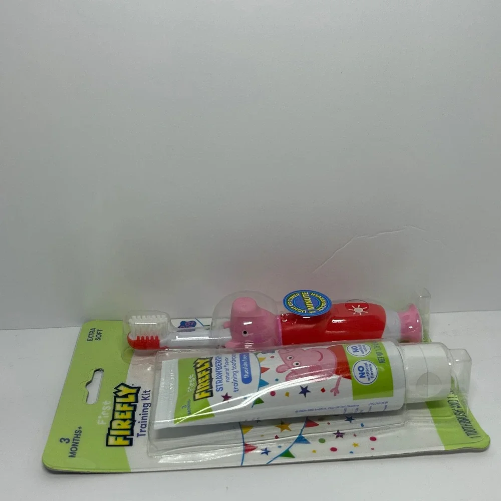 First Firefly Peppa Pig Training Kit‎ Light Up Timer Toothbrush Strawberry Paste